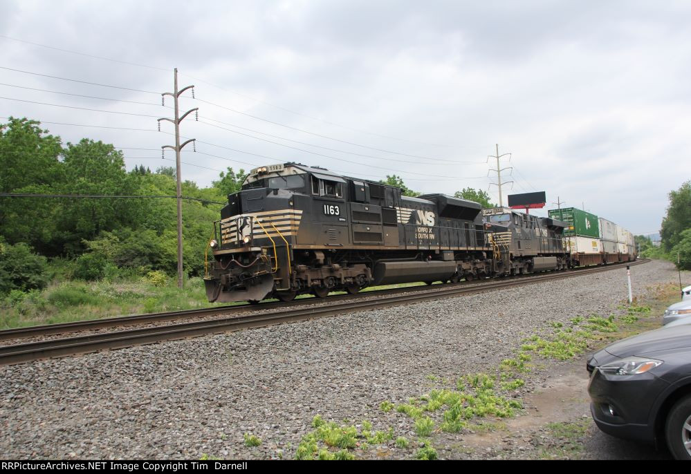NS 1163 leads 289